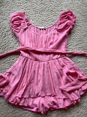 Pink Short Sleeve Romper with Waist Tie